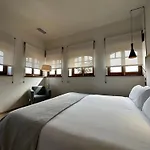 Отель El Rosal De 3*