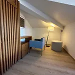 El Rosal De 3*