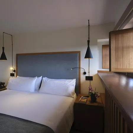 Hotell El Rosal De 3*