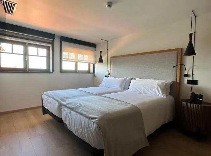 Hotel El Rosal De 3*