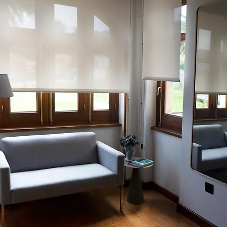 El Rosal De Hotel 3*